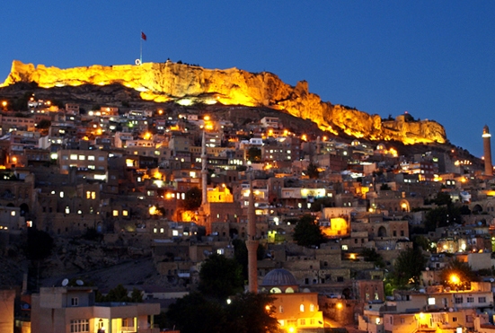 Geçmişten günümüze Mardin Geçmişten günümüze Mardin